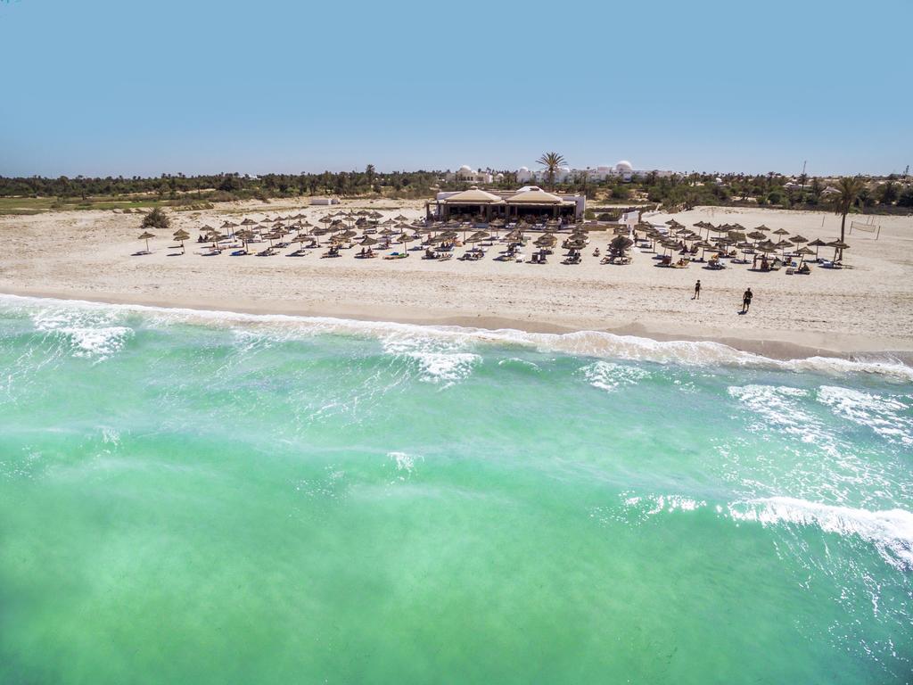 Djerba Plaza Thalasso & Spa Triffa Екстериор снимка